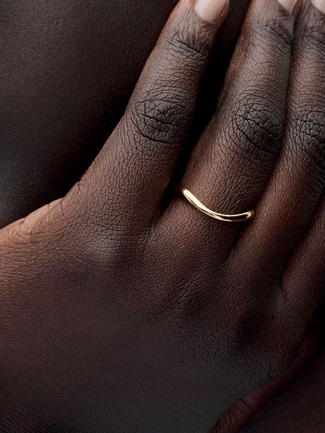 image:imagePANDORA Essence Organically Shaped Band Ring 14k GoldPlated Ring Gift for Women Includes Gift Box5