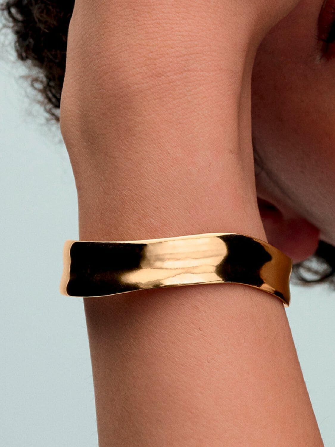 image:imagePANDORA Essence Organically Shaped Broad Open Bangle 14k GoldPlated Bangle Bracelet for Women Includes Gift Box175