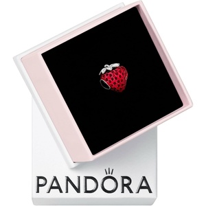 PANDORA Seeded Strawberry Fruit Charm – Compatible PANDORA Moments – Gift for Her – Sterling Silver & Enamel – With Gift Box